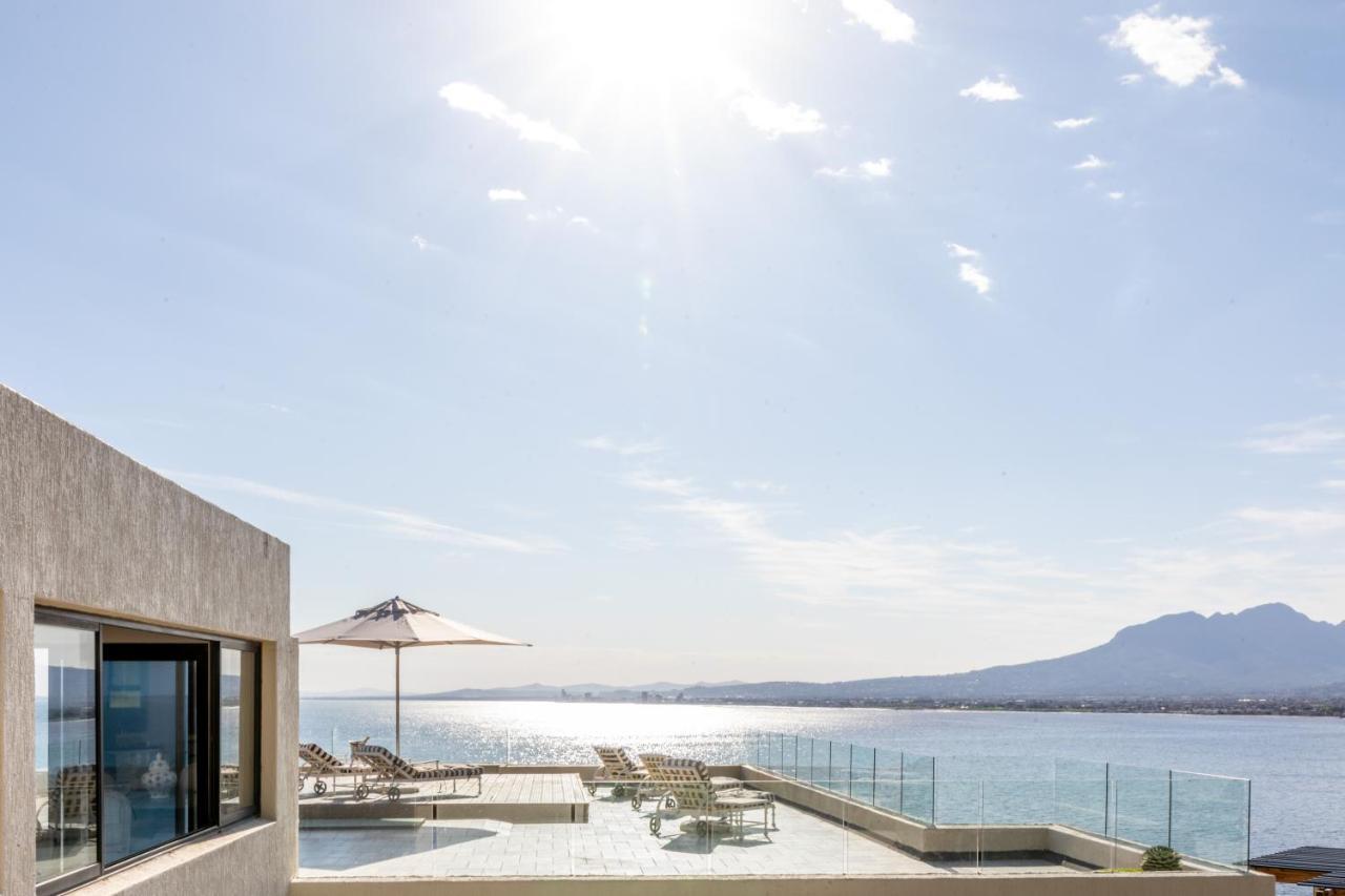 Oceana Palms Luxury Guest House Gordonʼs Bay Exteriör bild