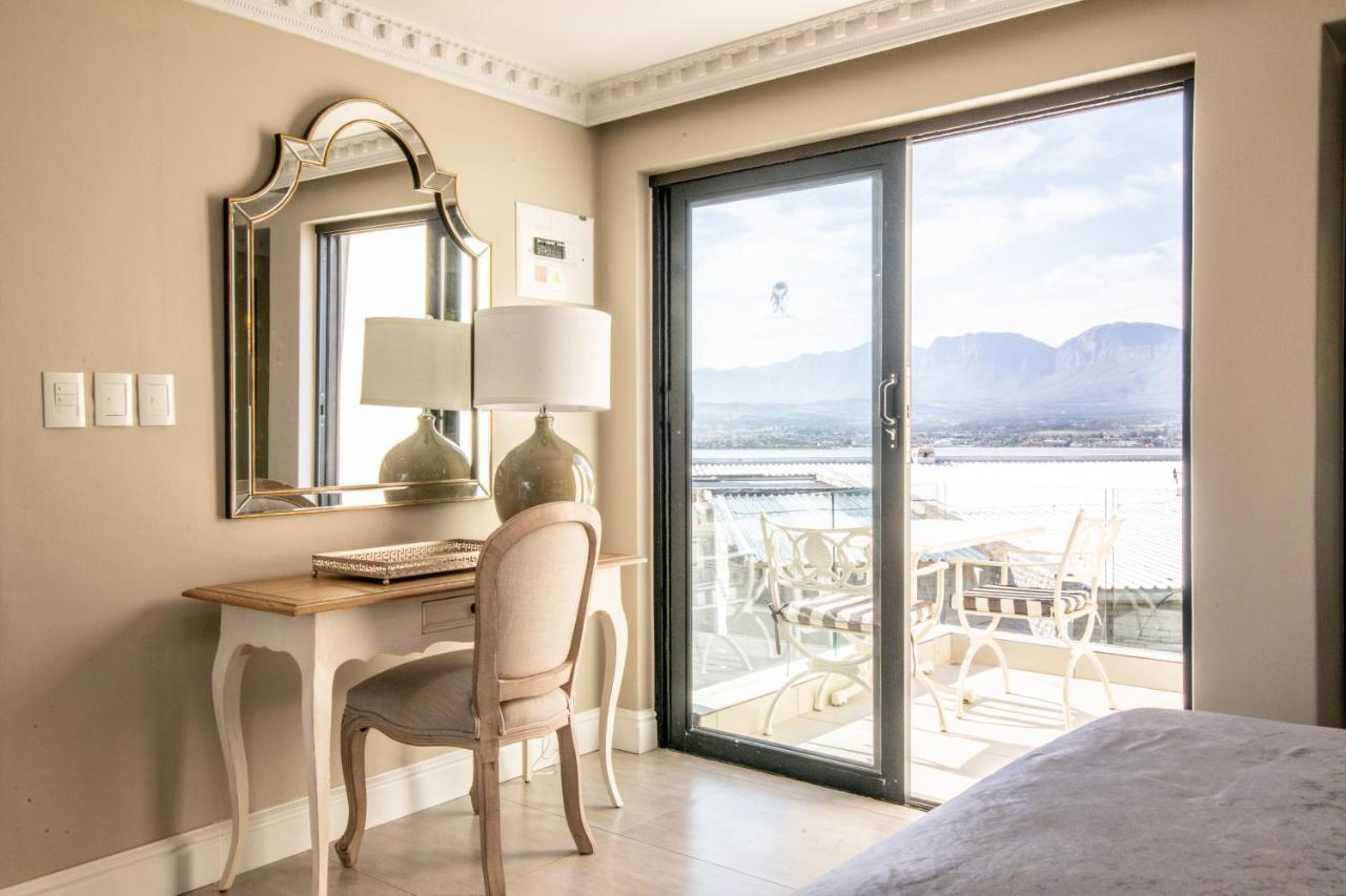 Oceana Palms Luxury Guest House Gordonʼs Bay Exteriör bild