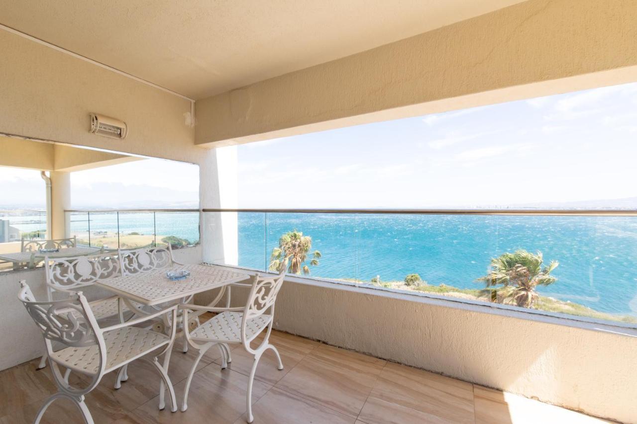 Oceana Palms Luxury Guest House Gordonʼs Bay Exteriör bild