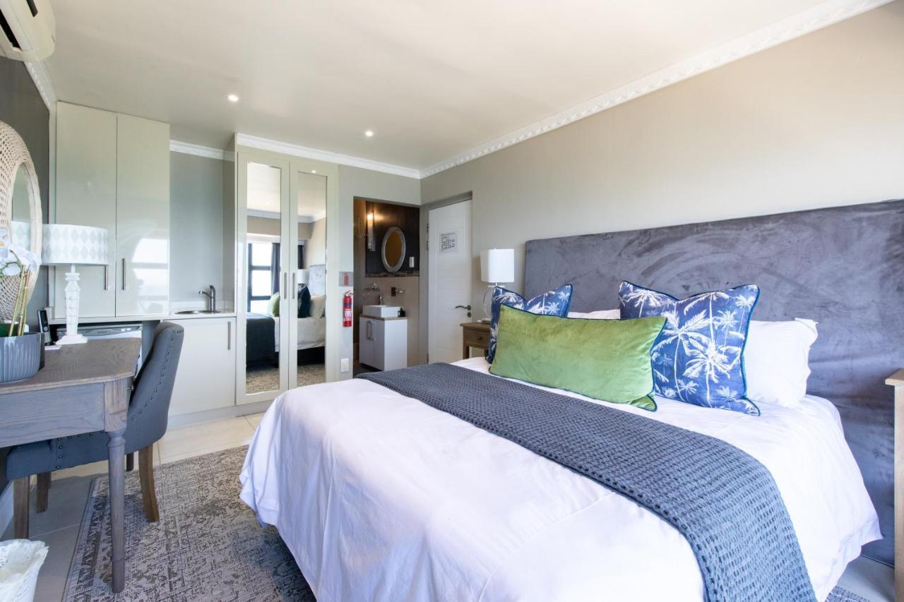 Oceana Palms Luxury Guest House Gordonʼs Bay Exteriör bild